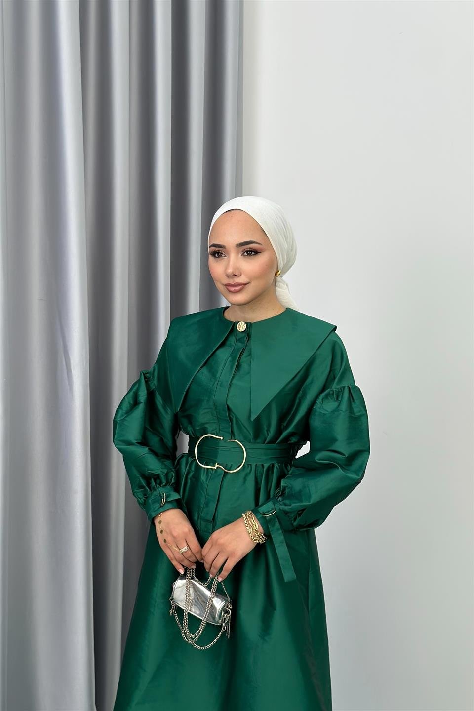 Taffeta Dress with Collar Detail - Green