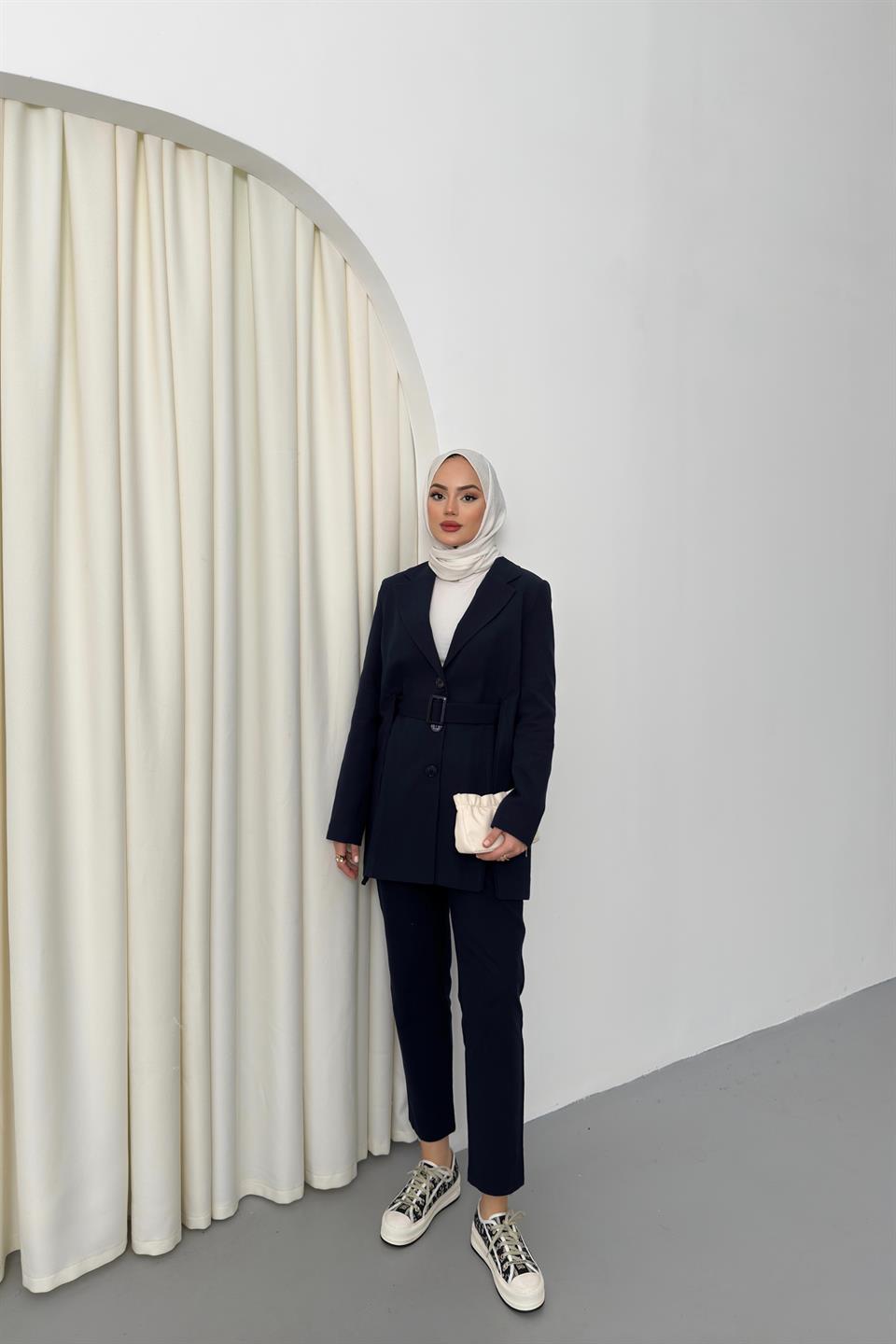 Slit Linen Trouser Suit - Navy blue