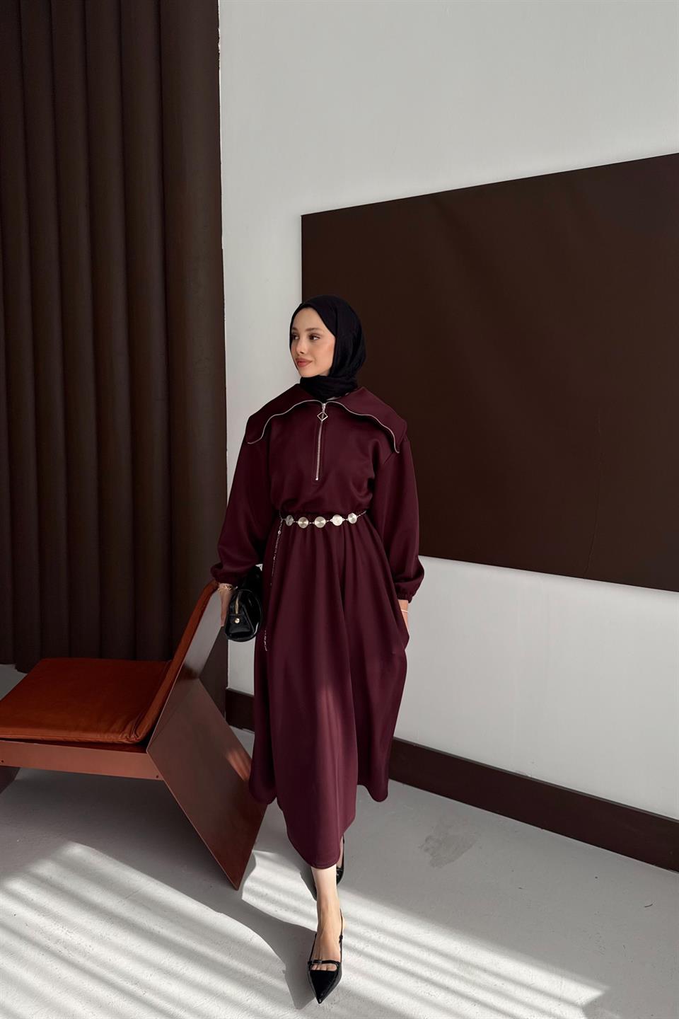 Chain Belt Scuba Dress - Burgundy