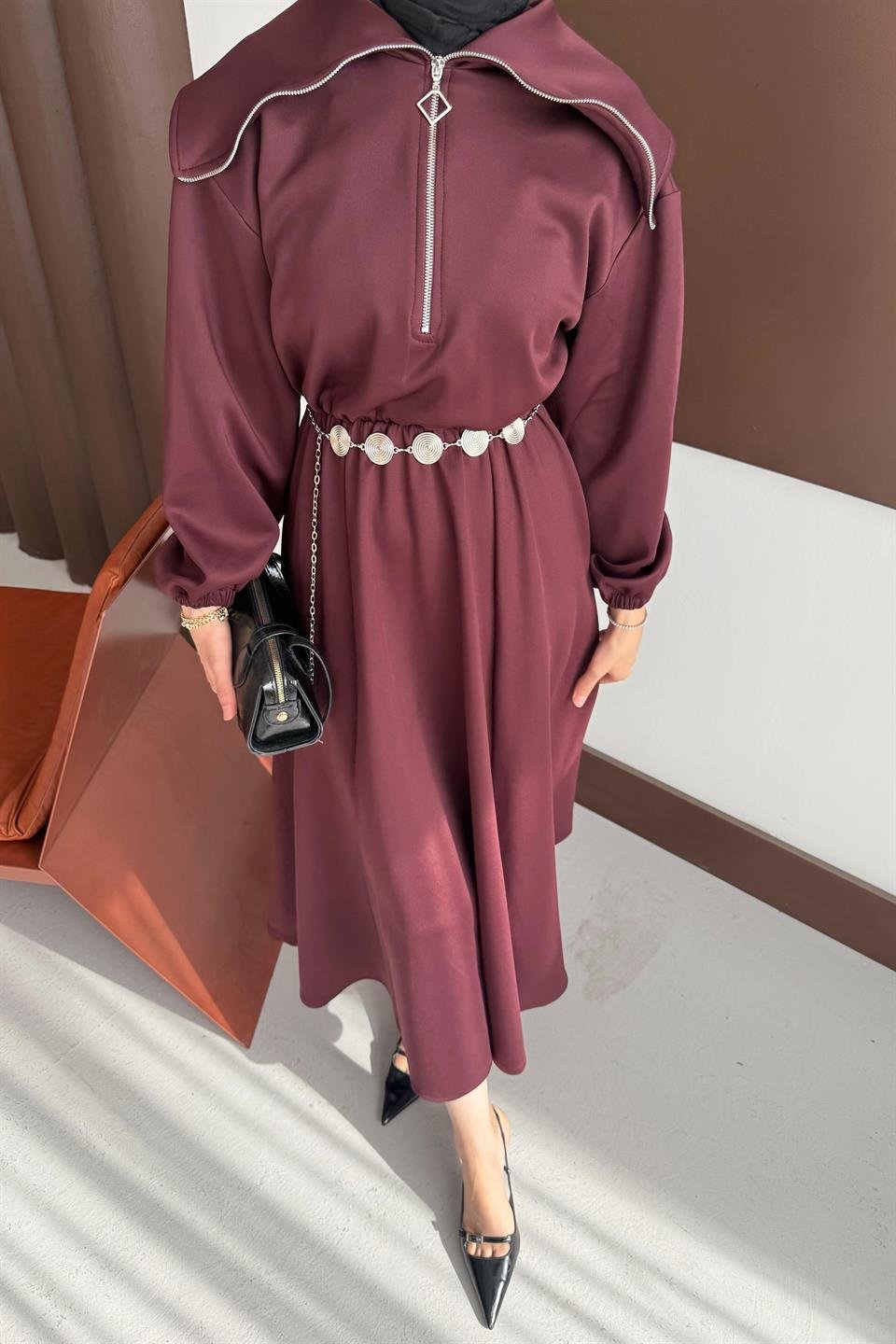 Chain Belt Scuba Dress - Burgundy