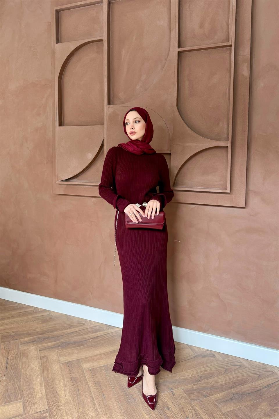 Ruffle Knit Dress - Burgundy 