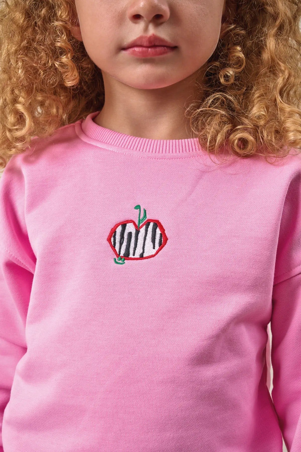 BeetleBeez- Play Shape Sweatshirt - Pembe