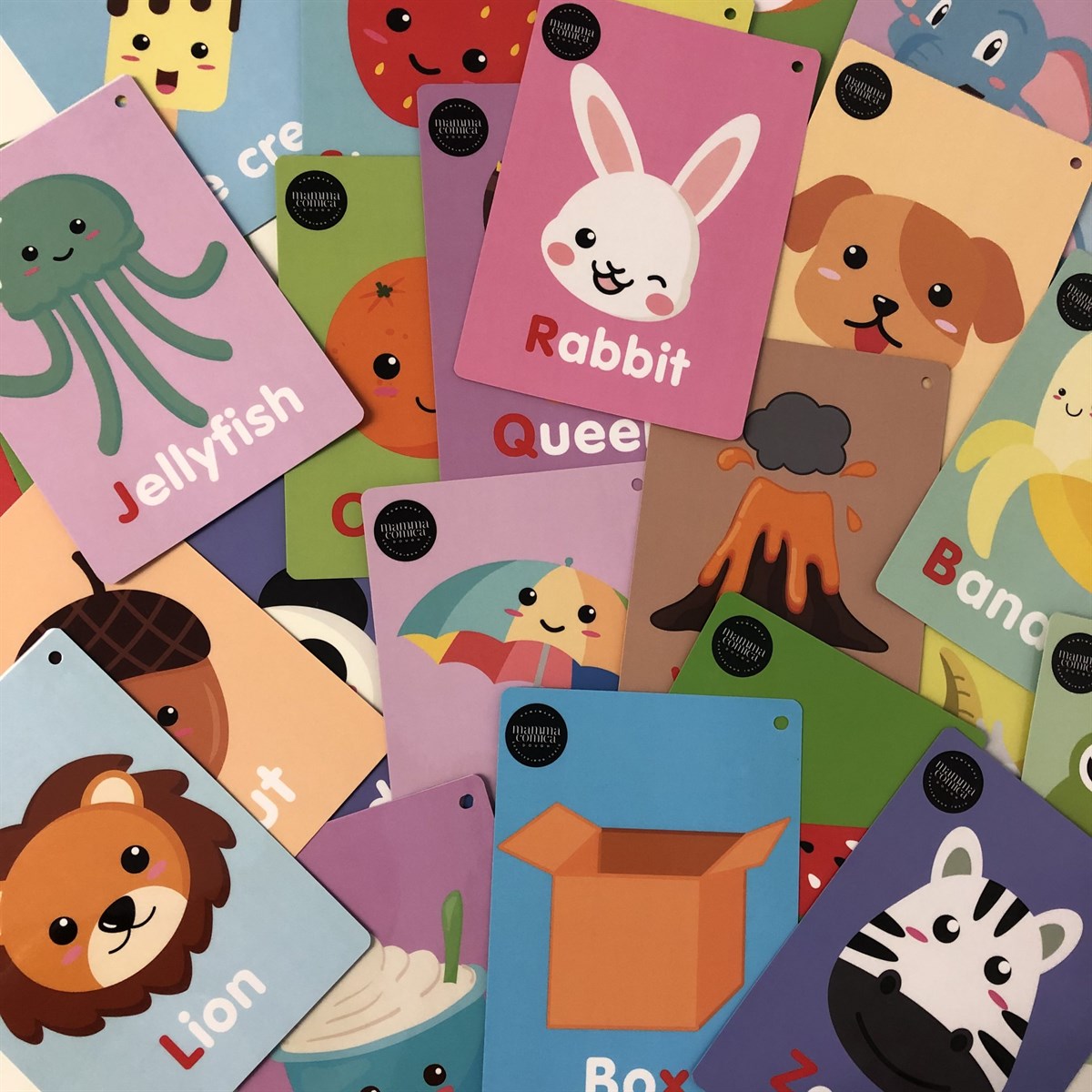 Mammacomica İngilizce Alfabe ve Kelime Matları Hamur Seti