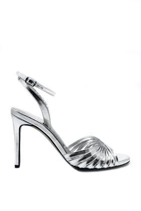 Gümüş Vegan Deri Topuklu Açık Ayakkabı - LEILA