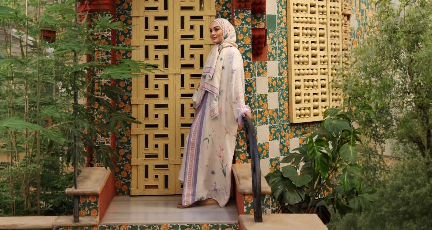 CARELL X ALEYNA ATALAR: Barcelona’da Abaya Ruhu