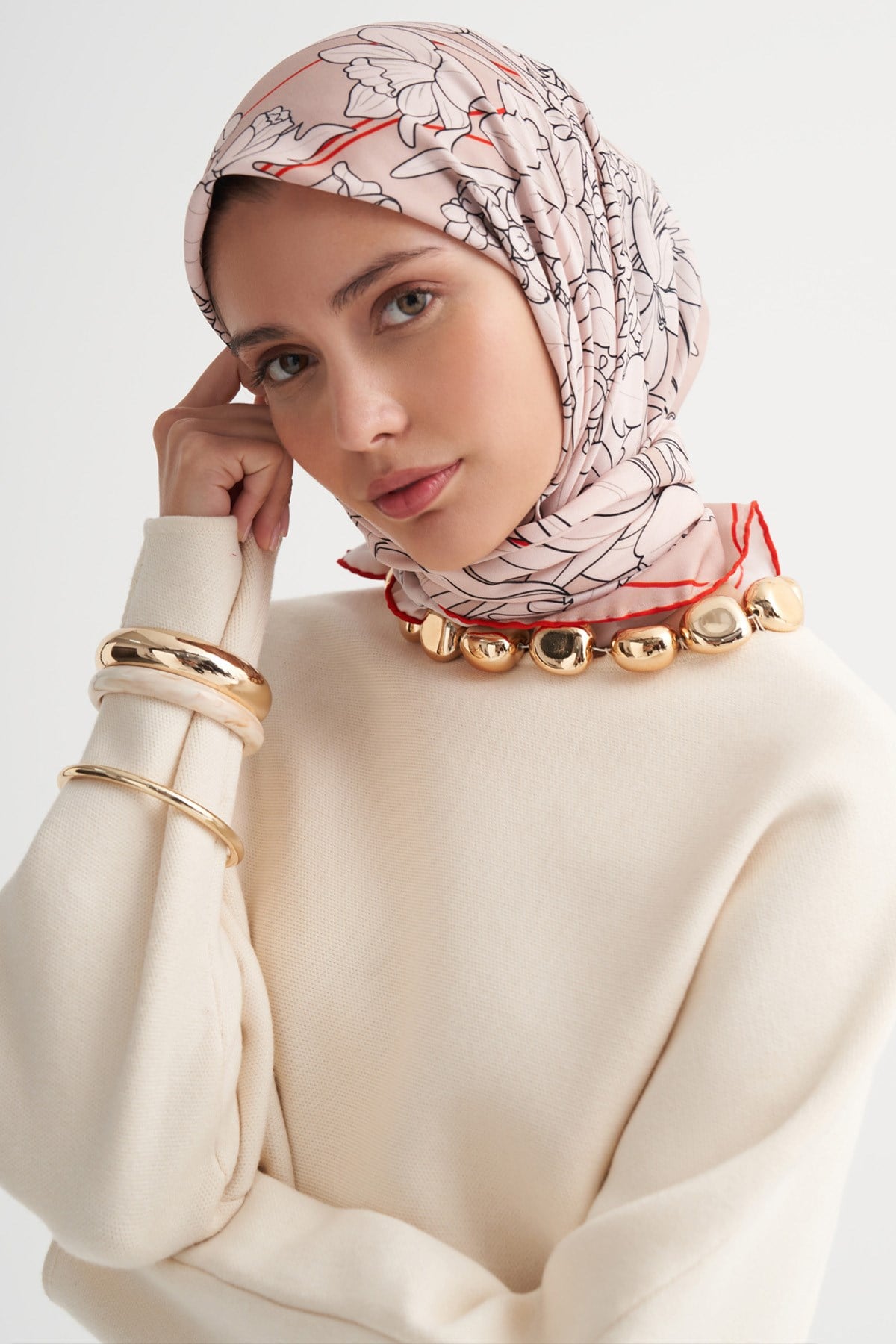 Atelier Bej Twill Eşarp