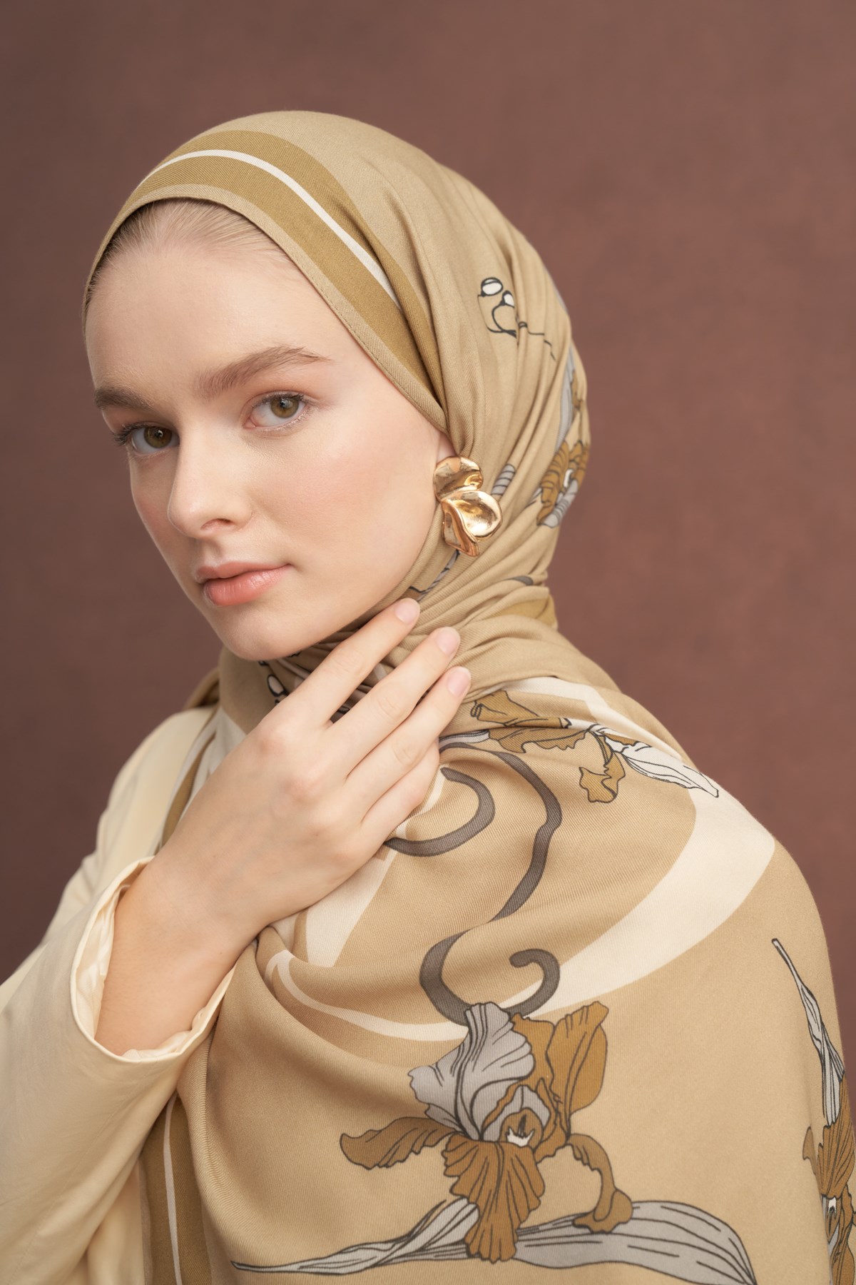 Amira Desen Norena Yünlü Şal Camel