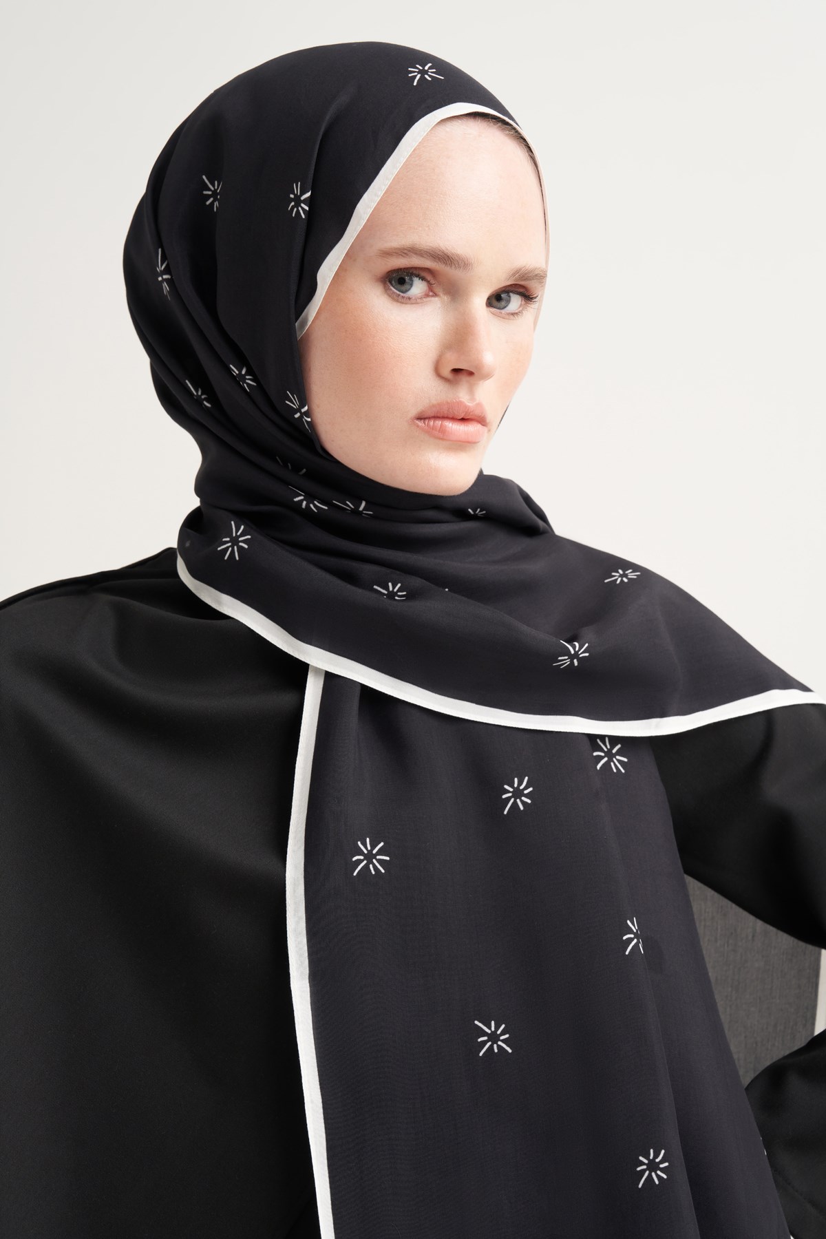 Mely Floş Şal Siyah