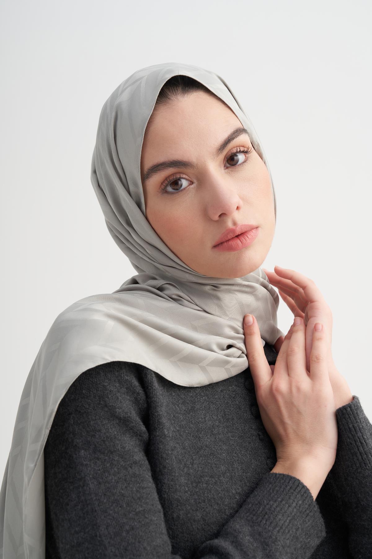 Baklava Desen Pamuk İpek Şal Açık Gri