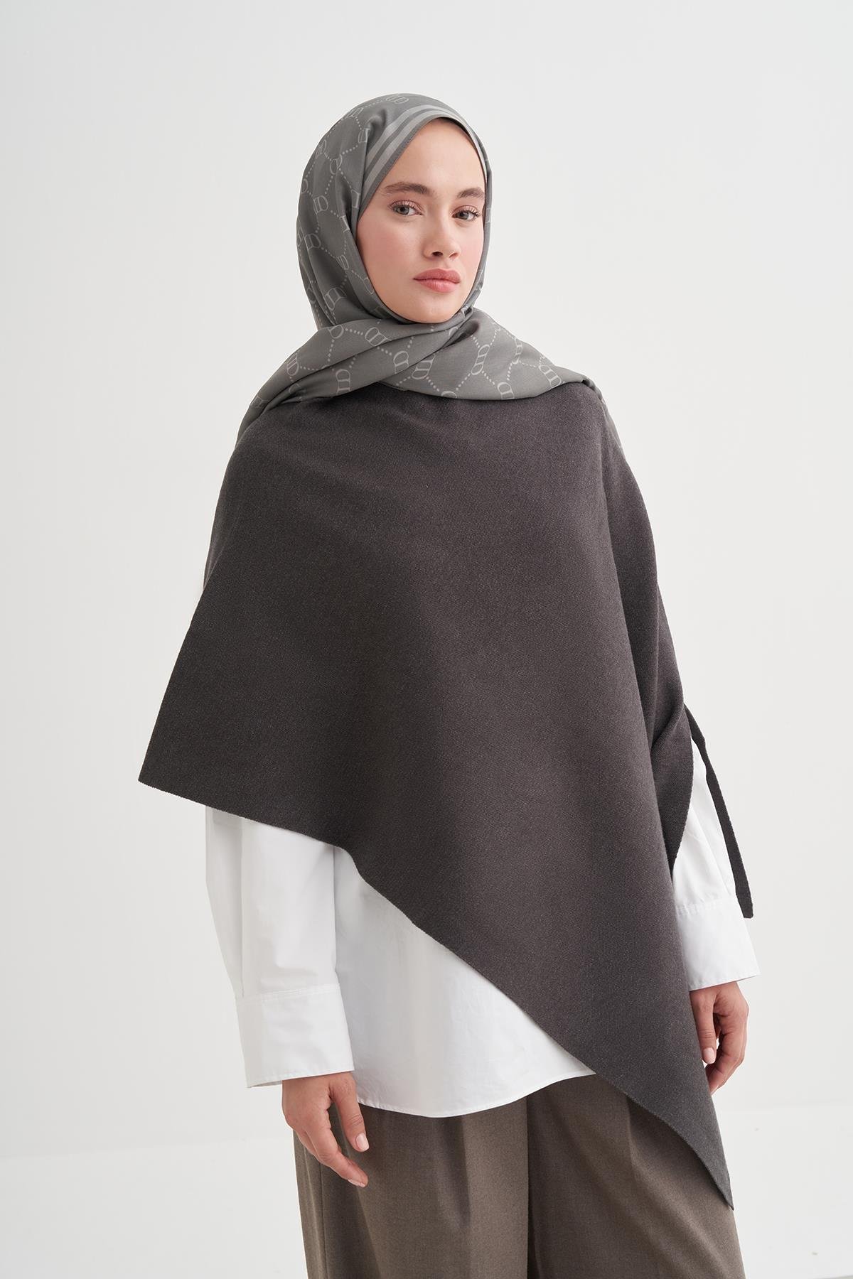 Grace Monogram Floş Şal Gri