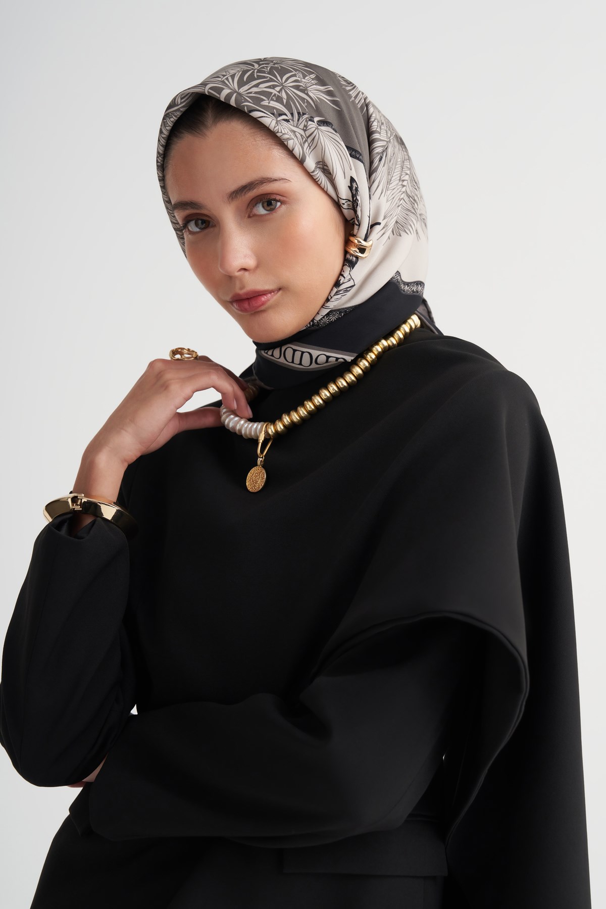 Botinica Antrasit Twill Eşarp