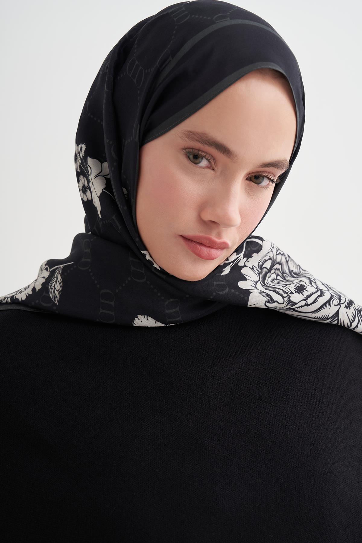 Floriva Monogram Floş Şal Siyah