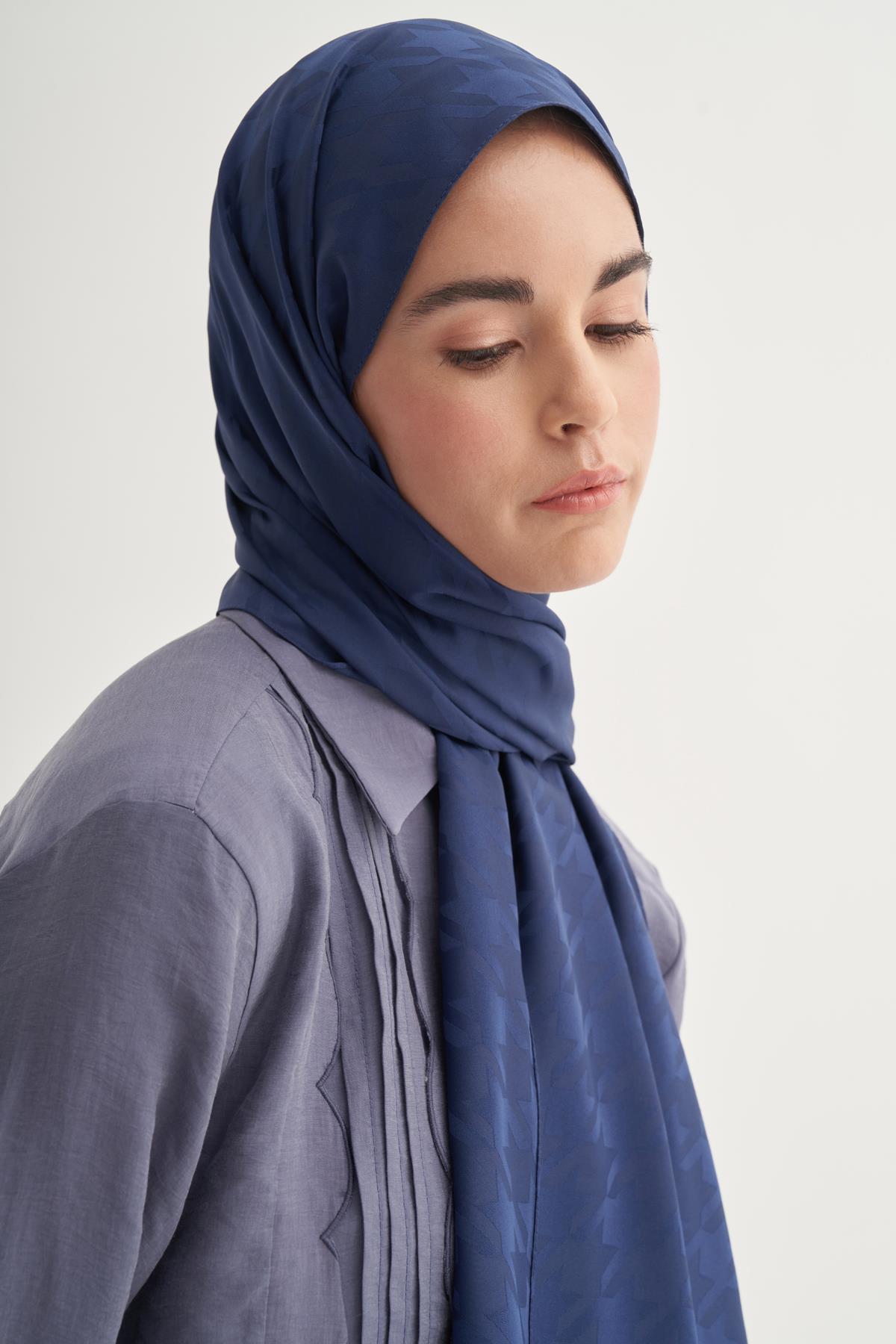 Kazayağı Desen Pamuk İpek Şal Lacivert