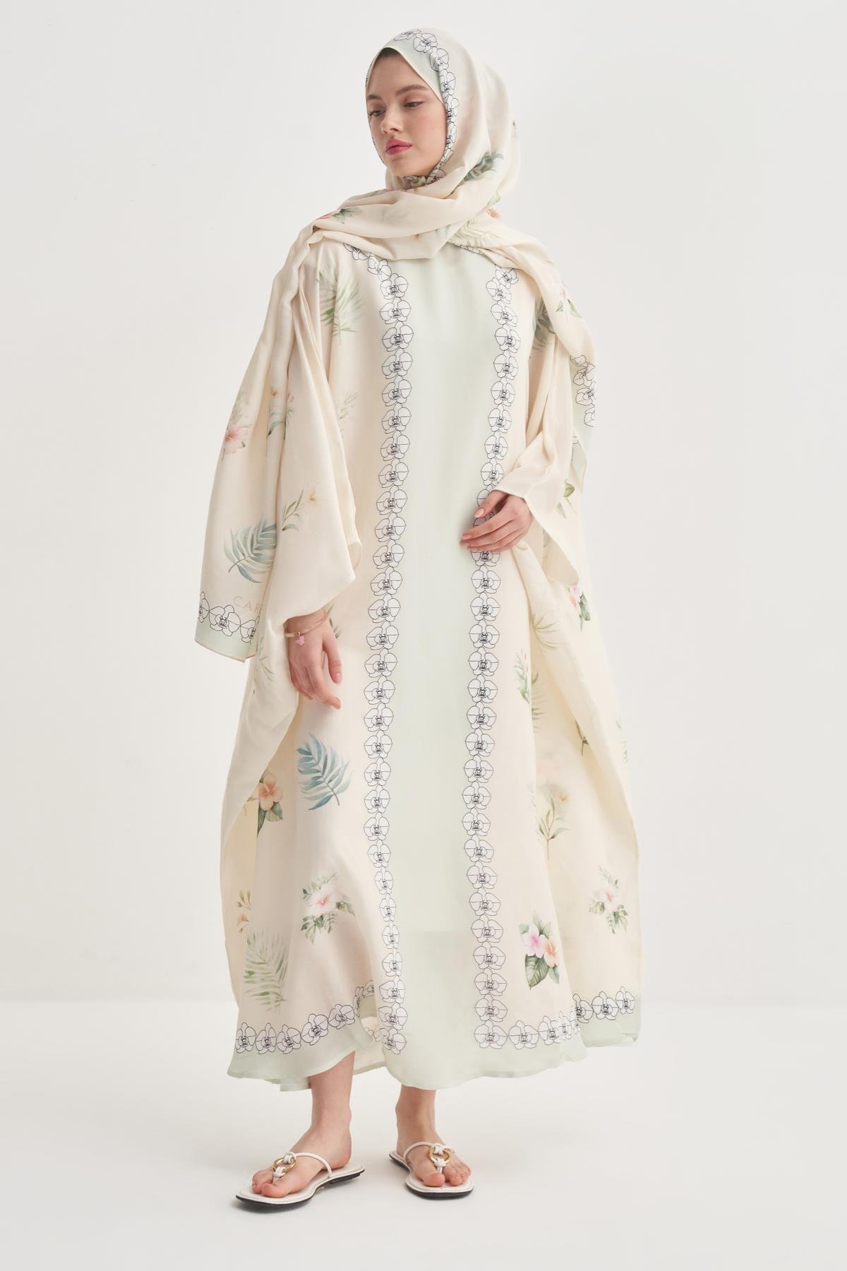 Rosmina Krem Floş Kaftan