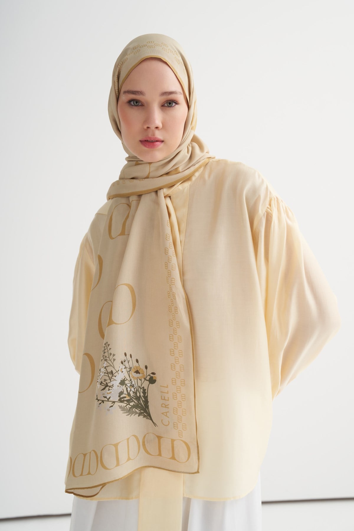 Elegance Monogram Floş Şal Soft Sarı