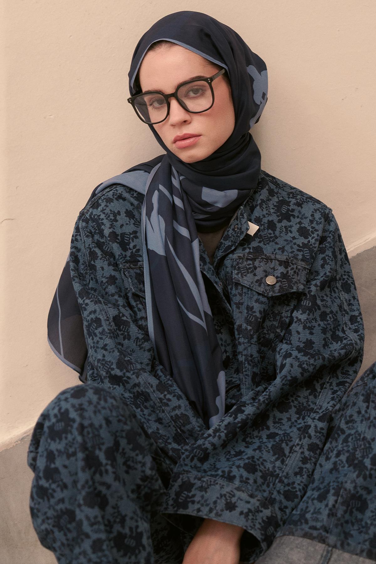 Vera Monogram Floş Şal Koyu Lacivert