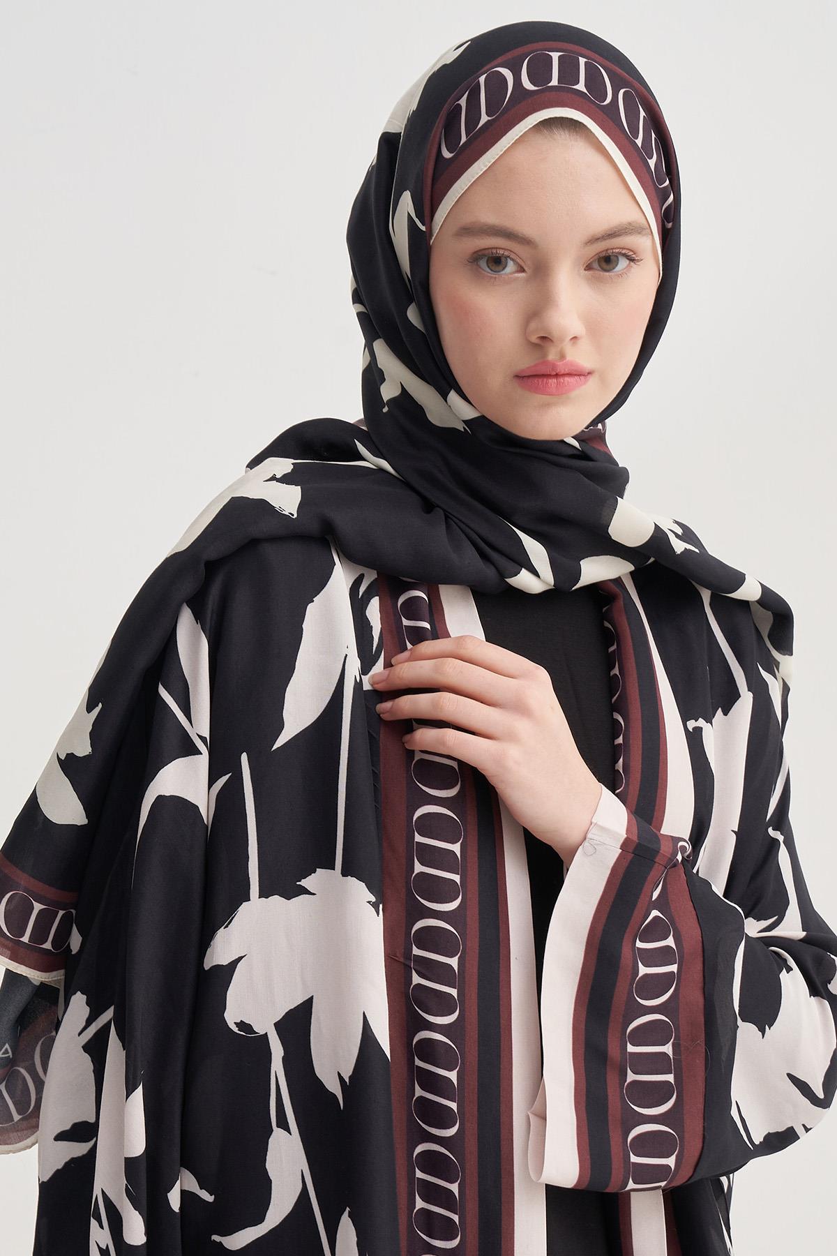 Azelina Siyah Monogram Floş Şal