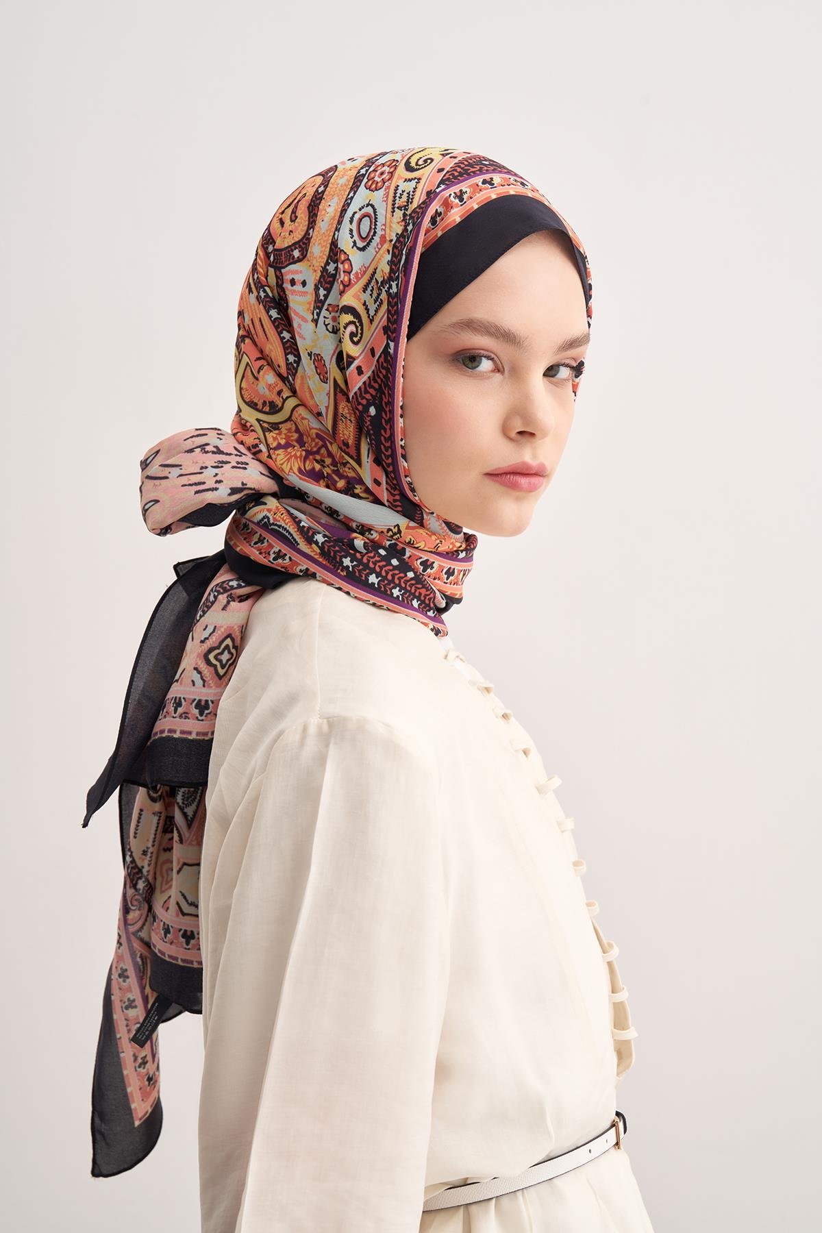 Serenity Lacivert Vela Floş Şal