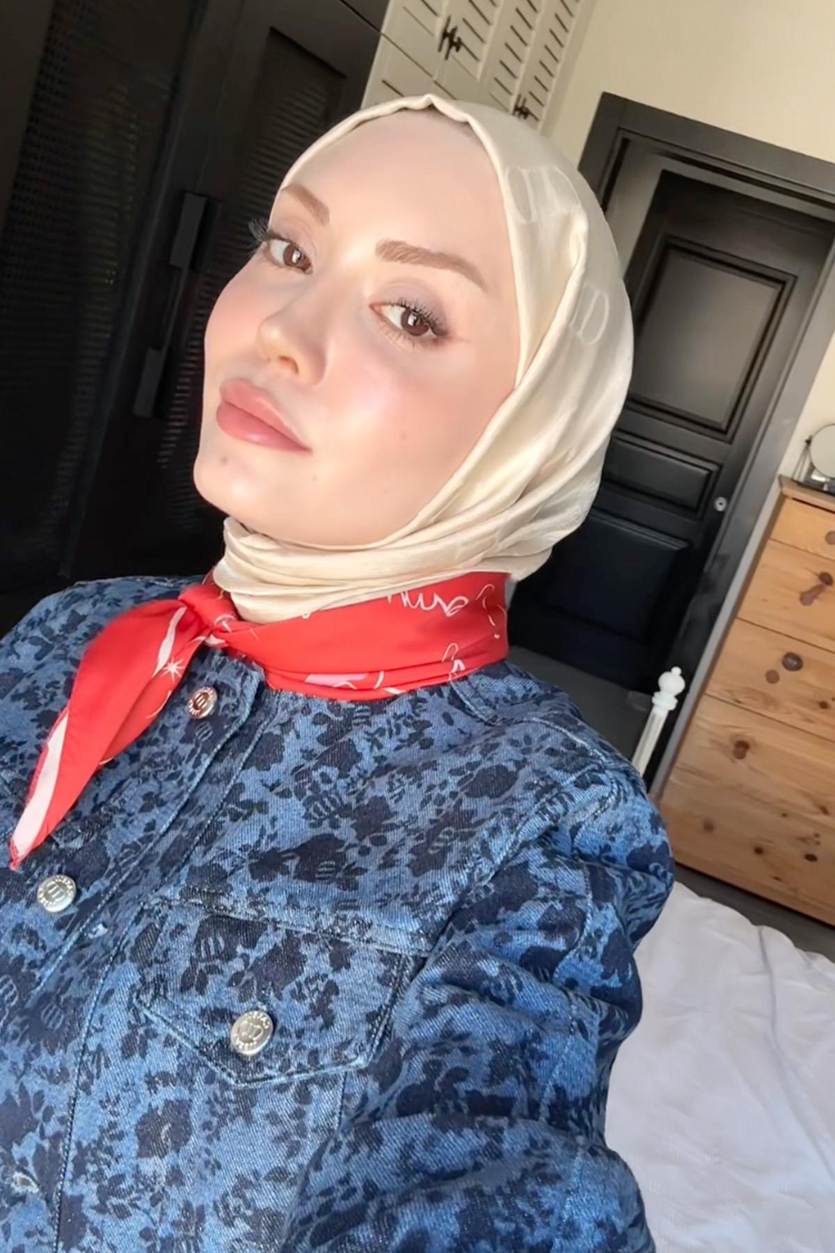 Hilalin Tercihi Monogram Desen Liora Pamuk Şal Bej