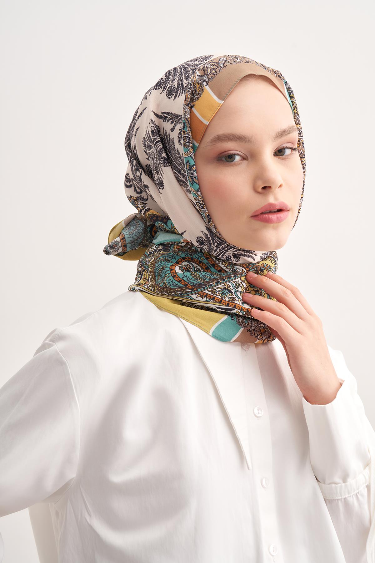 Ivory Soft Yeşil Vela Floş Şal