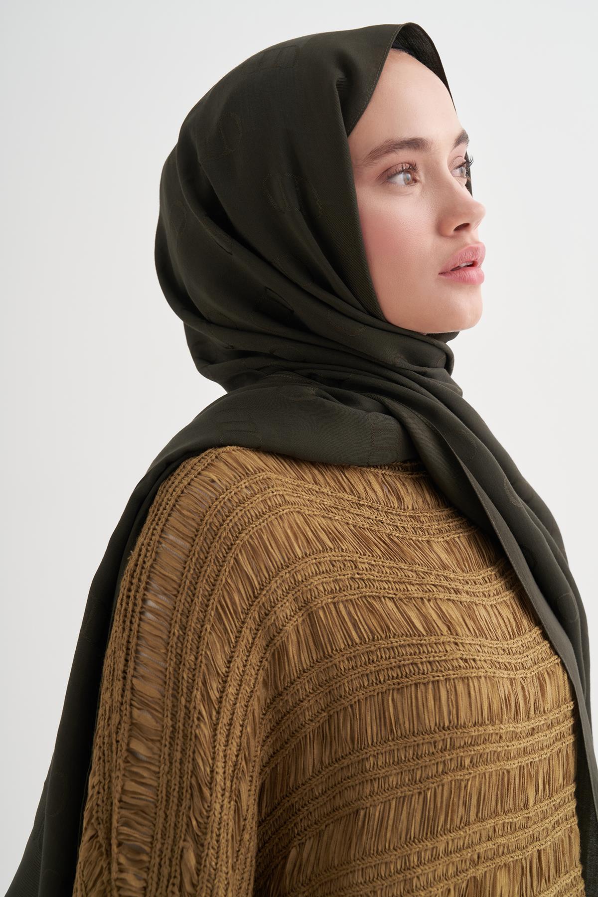 Monogram Desen Liora Pamuk Şal Haki