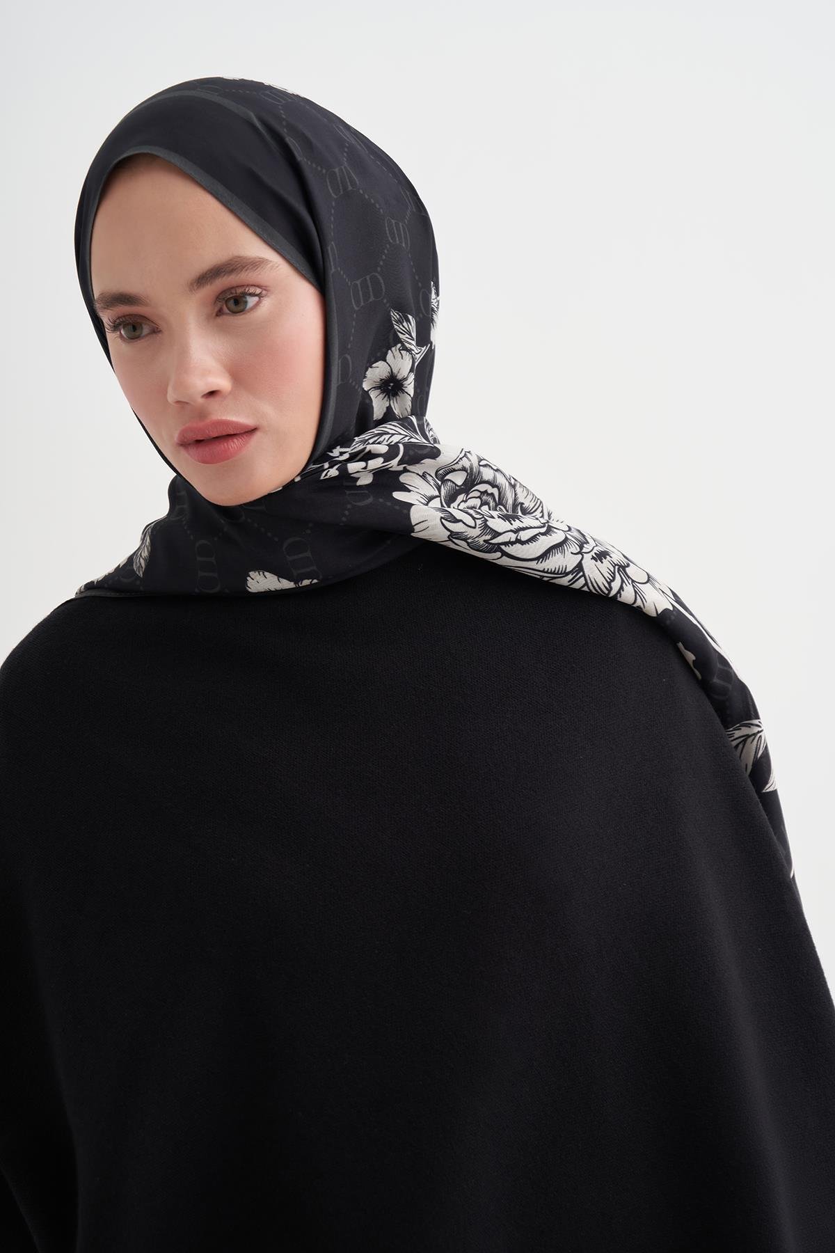 Floriva Monogram Floş Şal Siyah