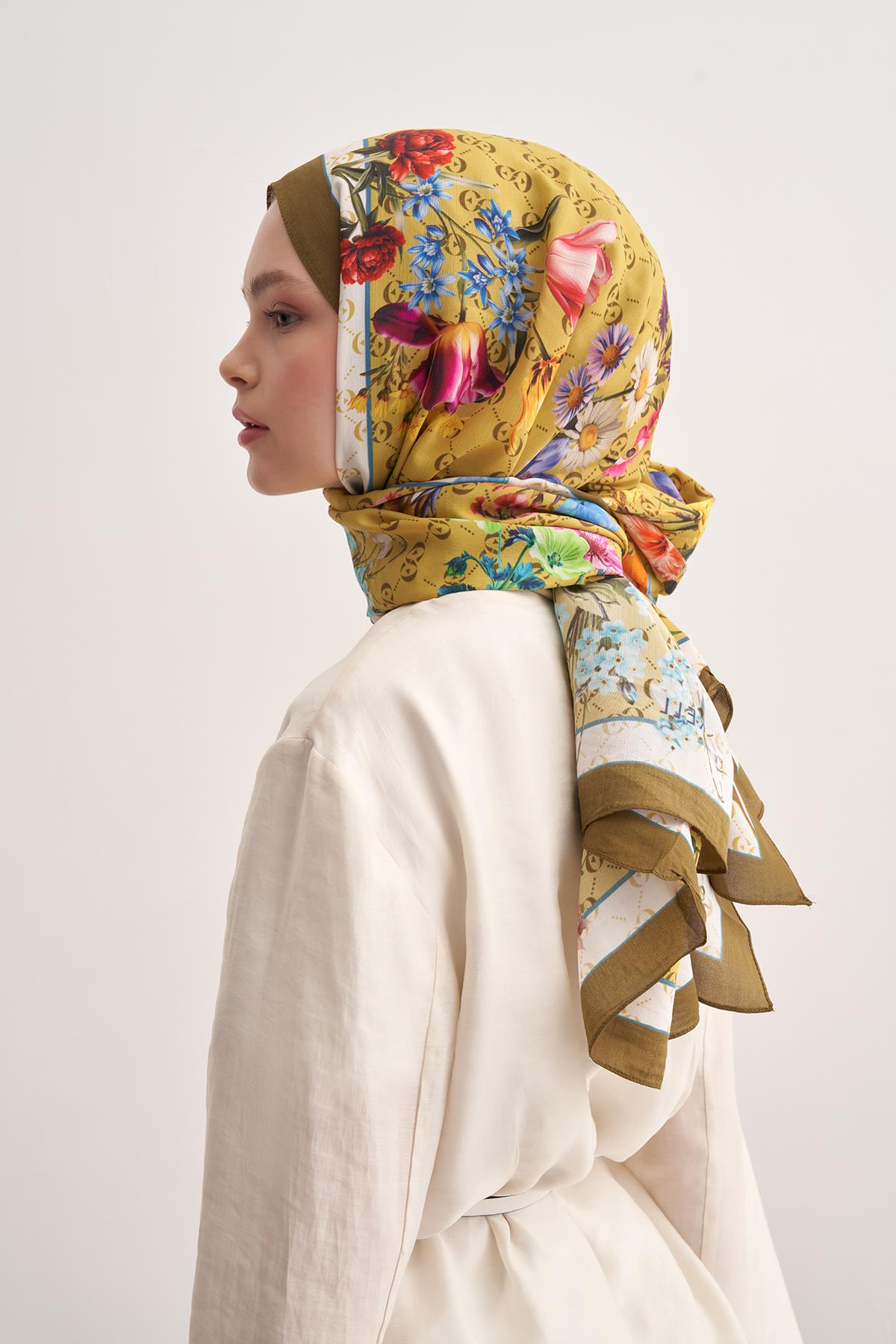 C Hardal Monogram Floş Şal