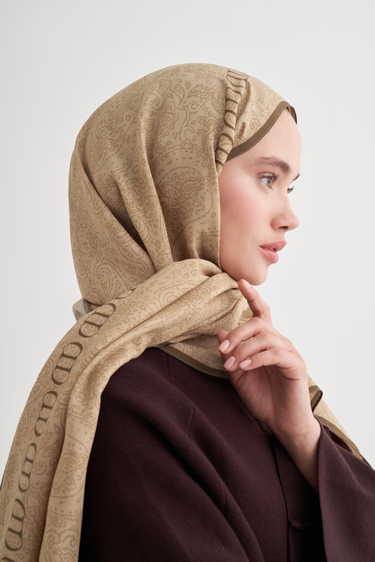 Elenora Monogram Floş Şal Dore