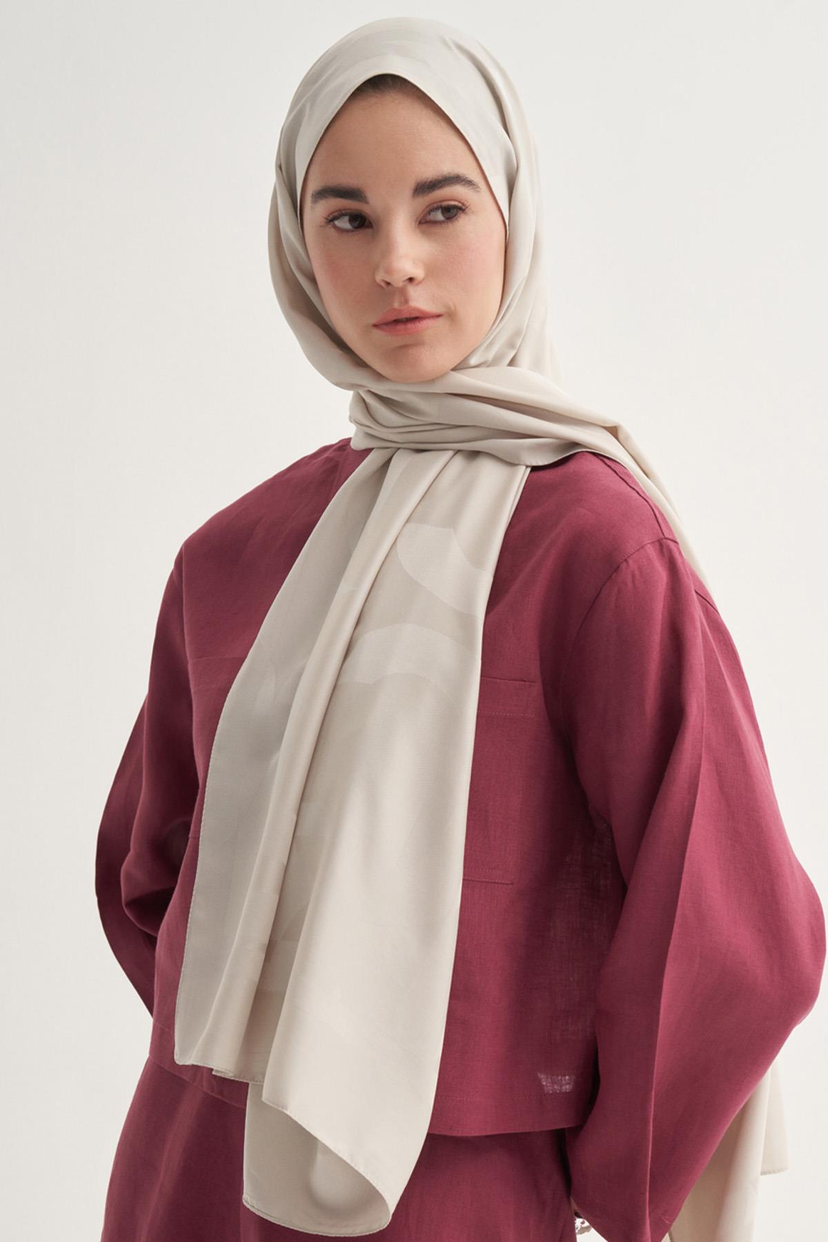 C Desen Monogram Pamuk İpek Şal Camel