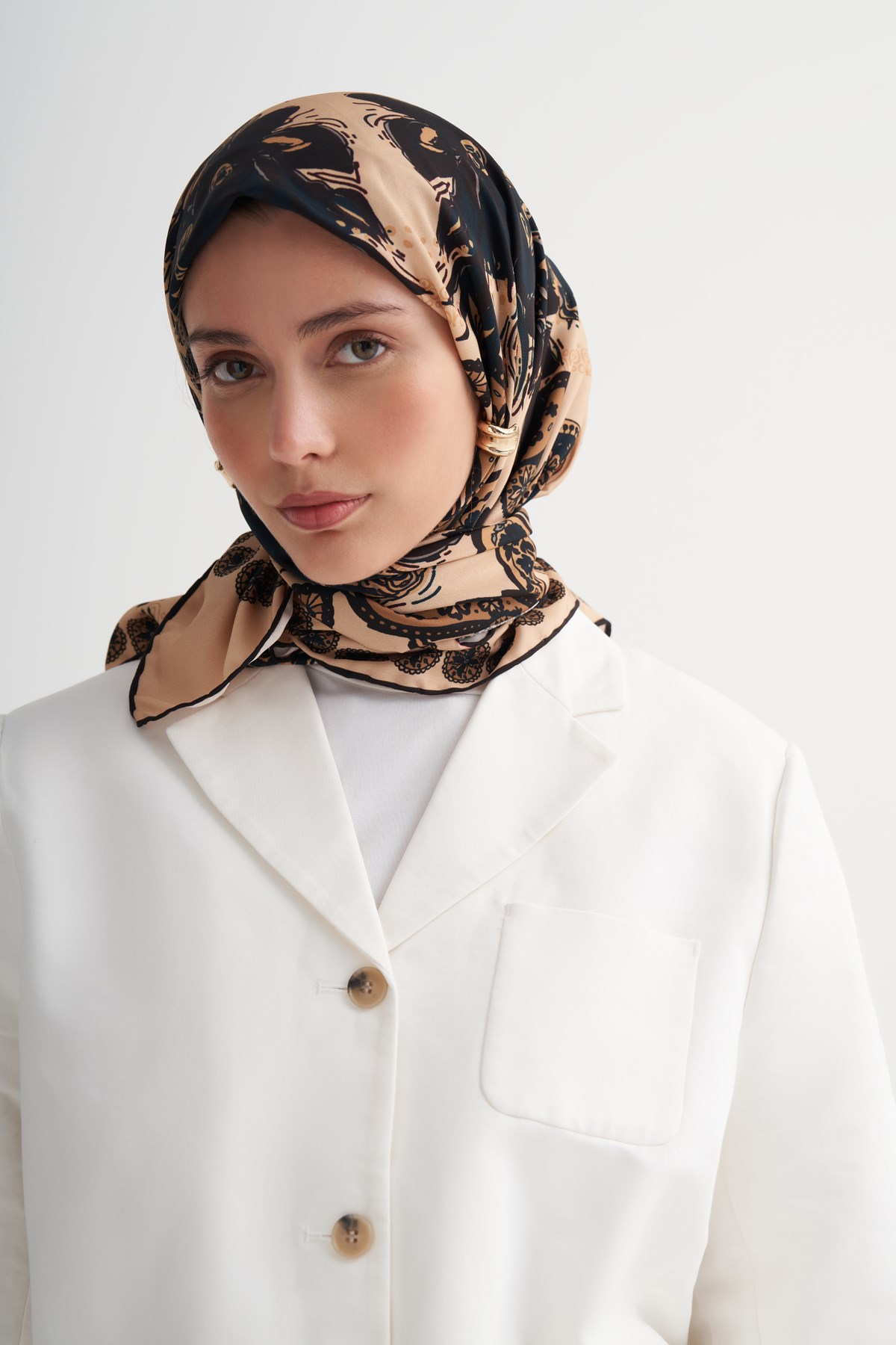 Silva Bej Twill Eşarp