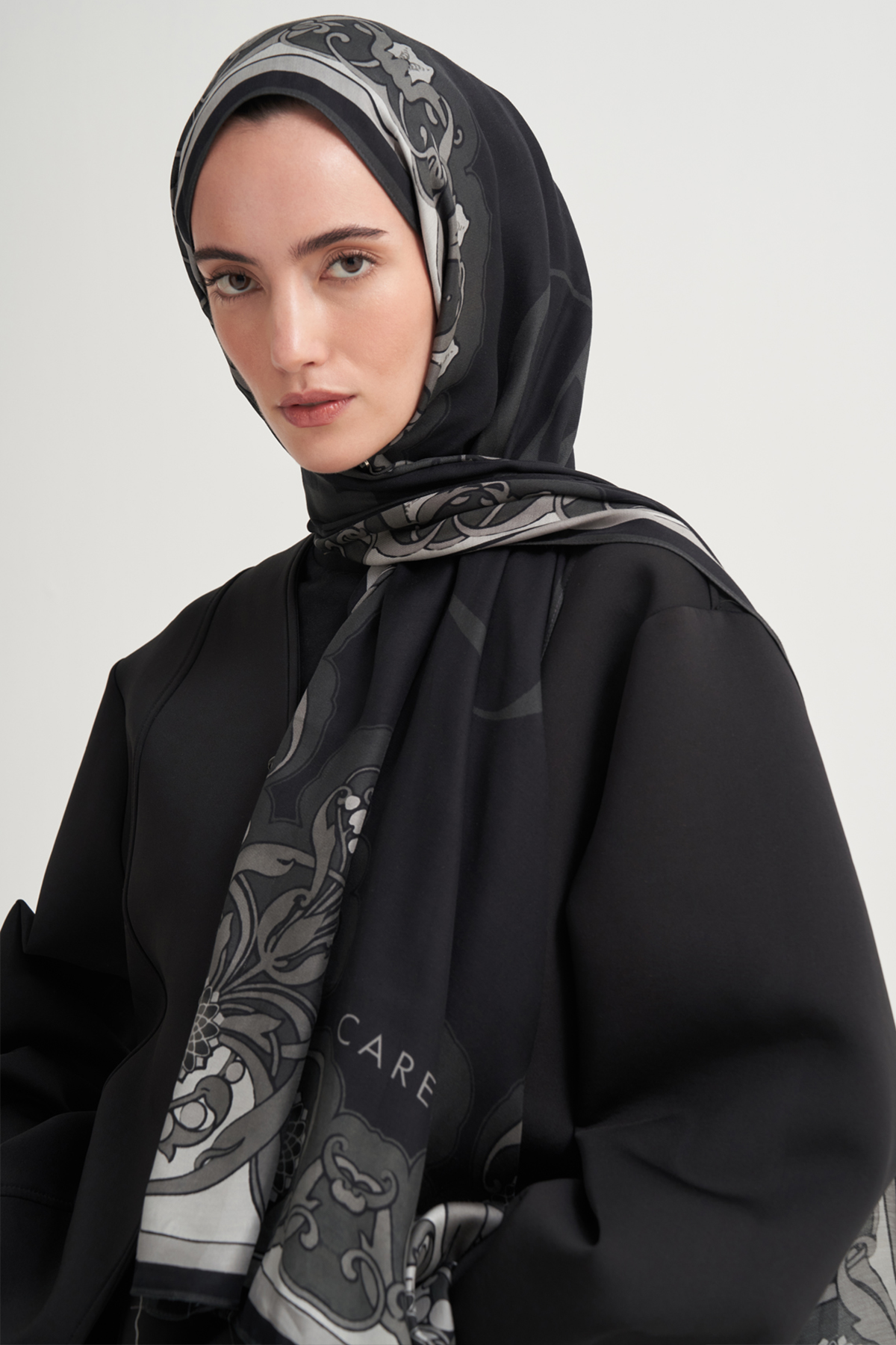 Olea İncira Viskon Şal Siyah