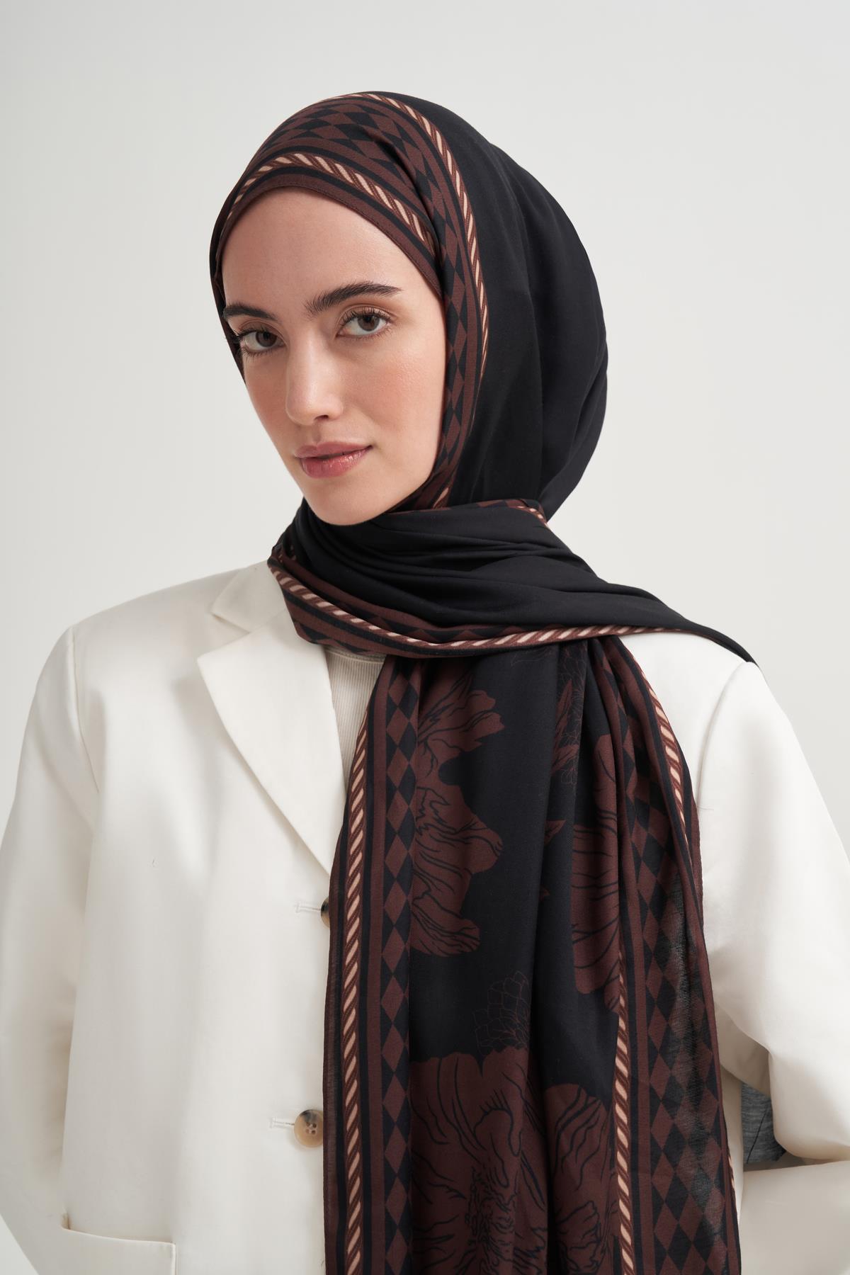 Fiora İncira Viskon Şal Siyah