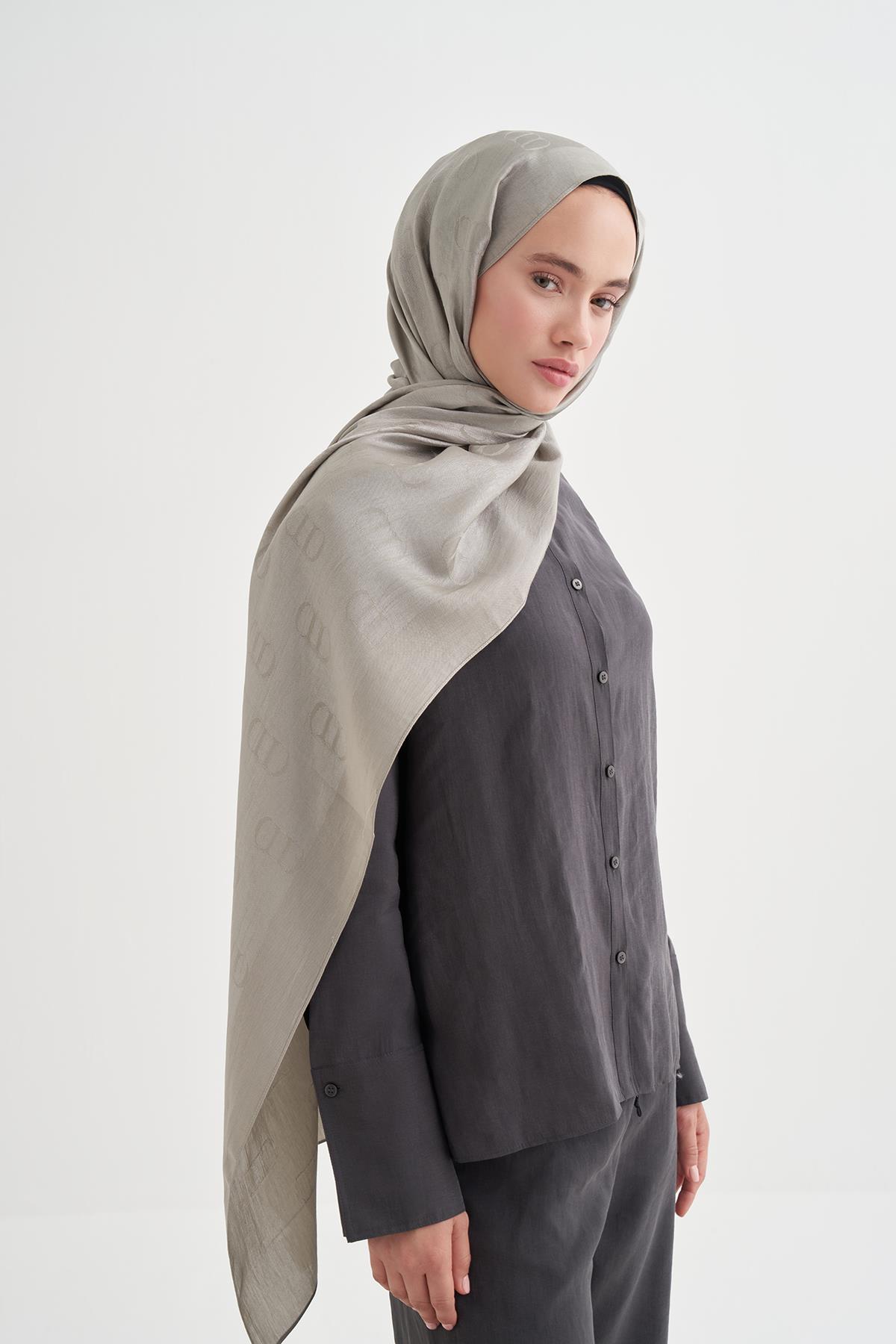 Monogram Desen Liora Pamuk Şal Gri