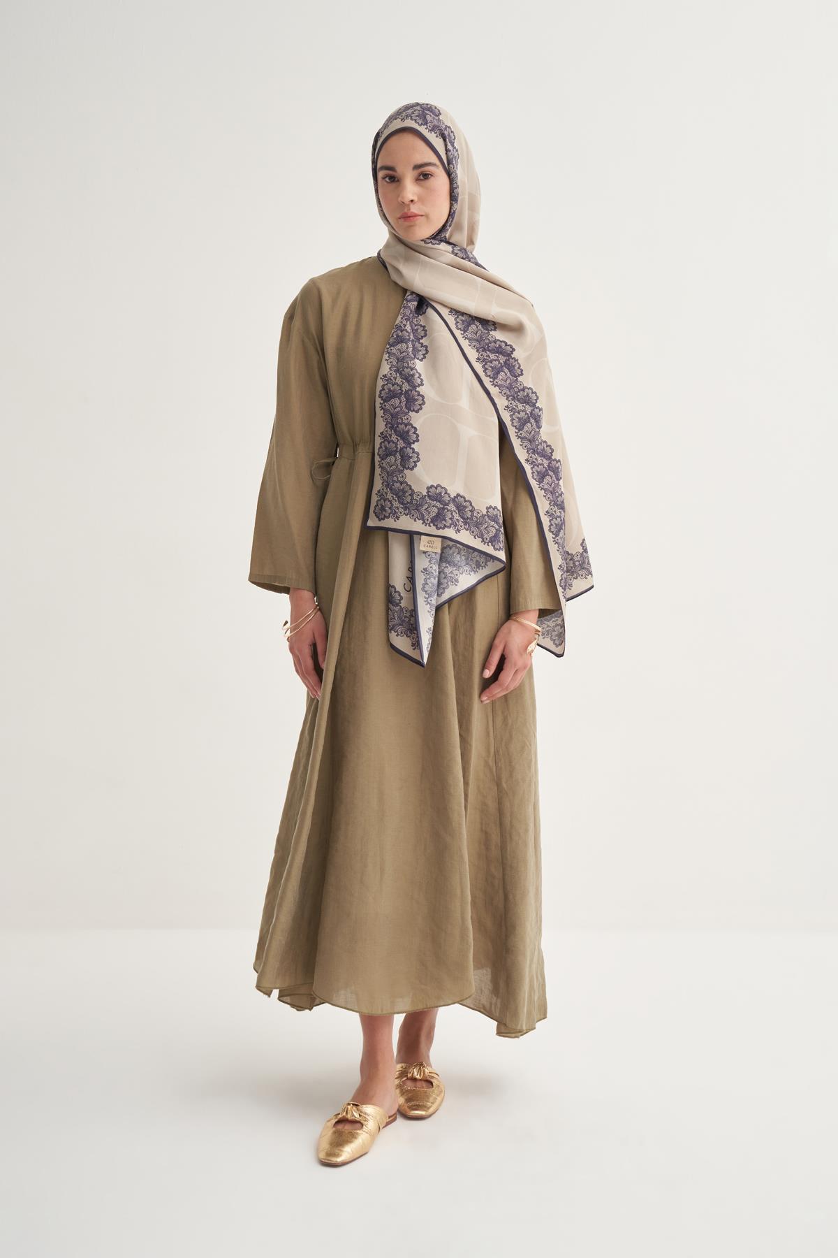 Floral Monogram Floş Şal Latte