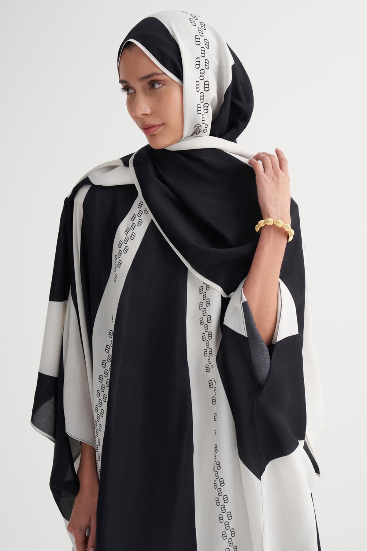 Monochrome Floş Şal Siyah