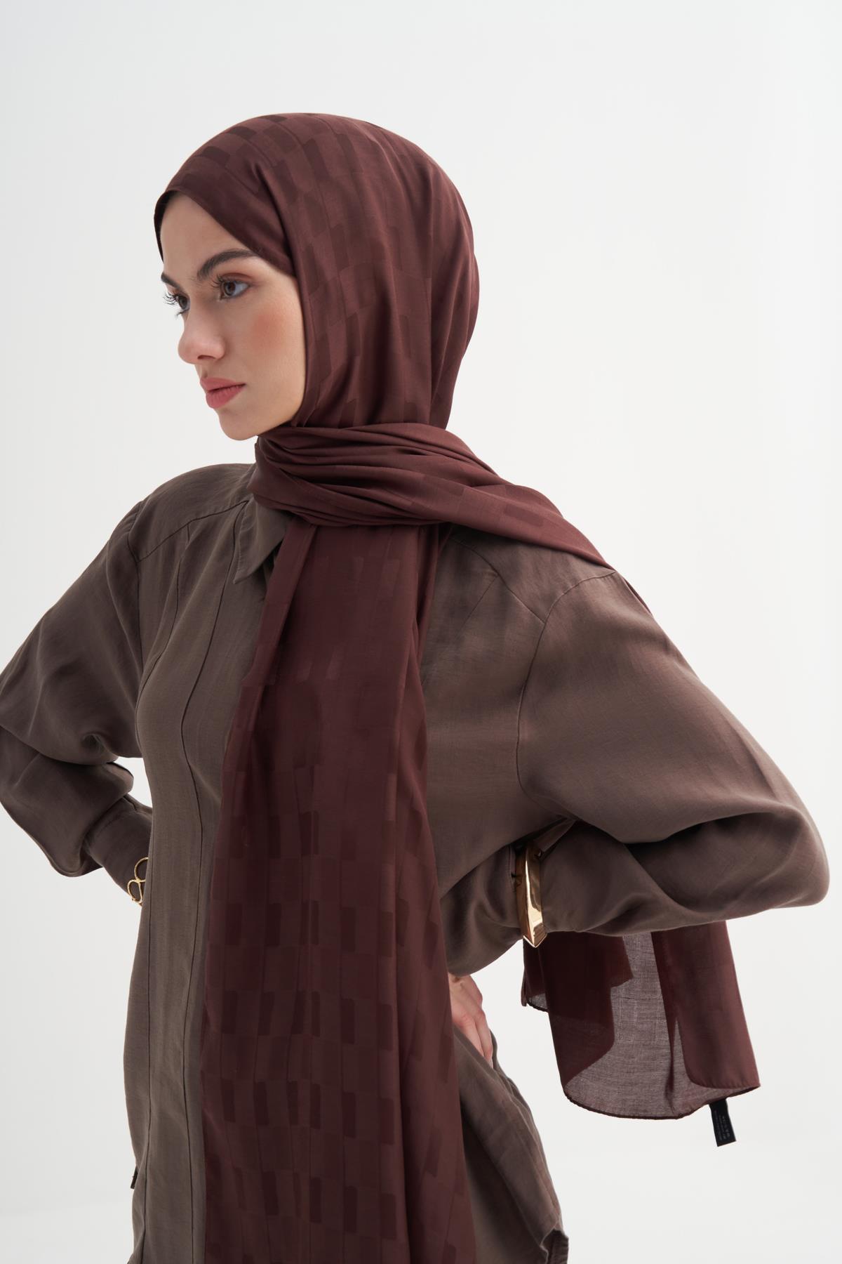 Küpçizgi Jakar İtalyan İpekli Şal Soft Kahve