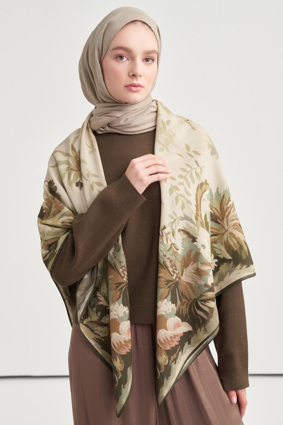 Eden Desen Norena Yünlü Omuz Şalı Yeşil