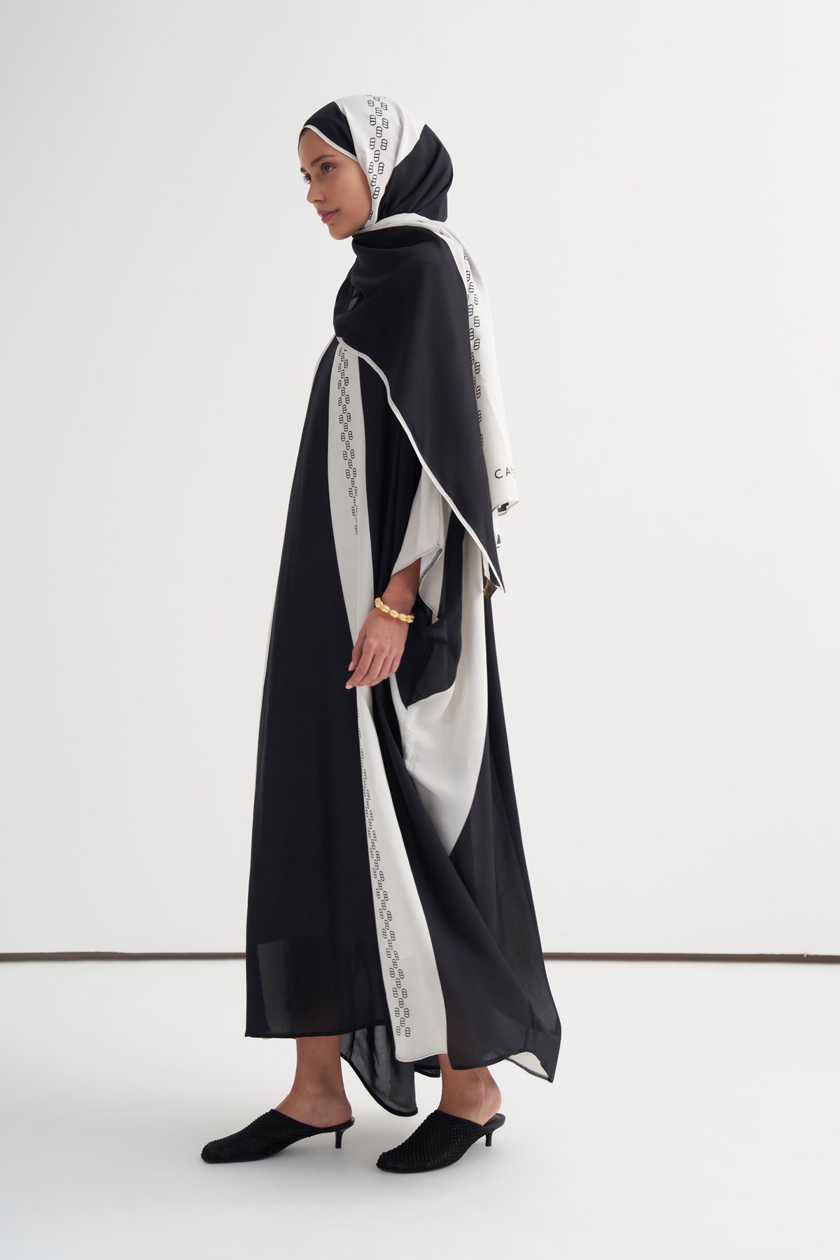 Monochrome Floş Kaftan Siyah