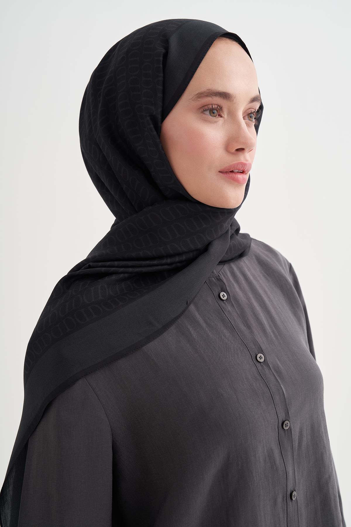 Vector Monogram Floş Şal Siyah