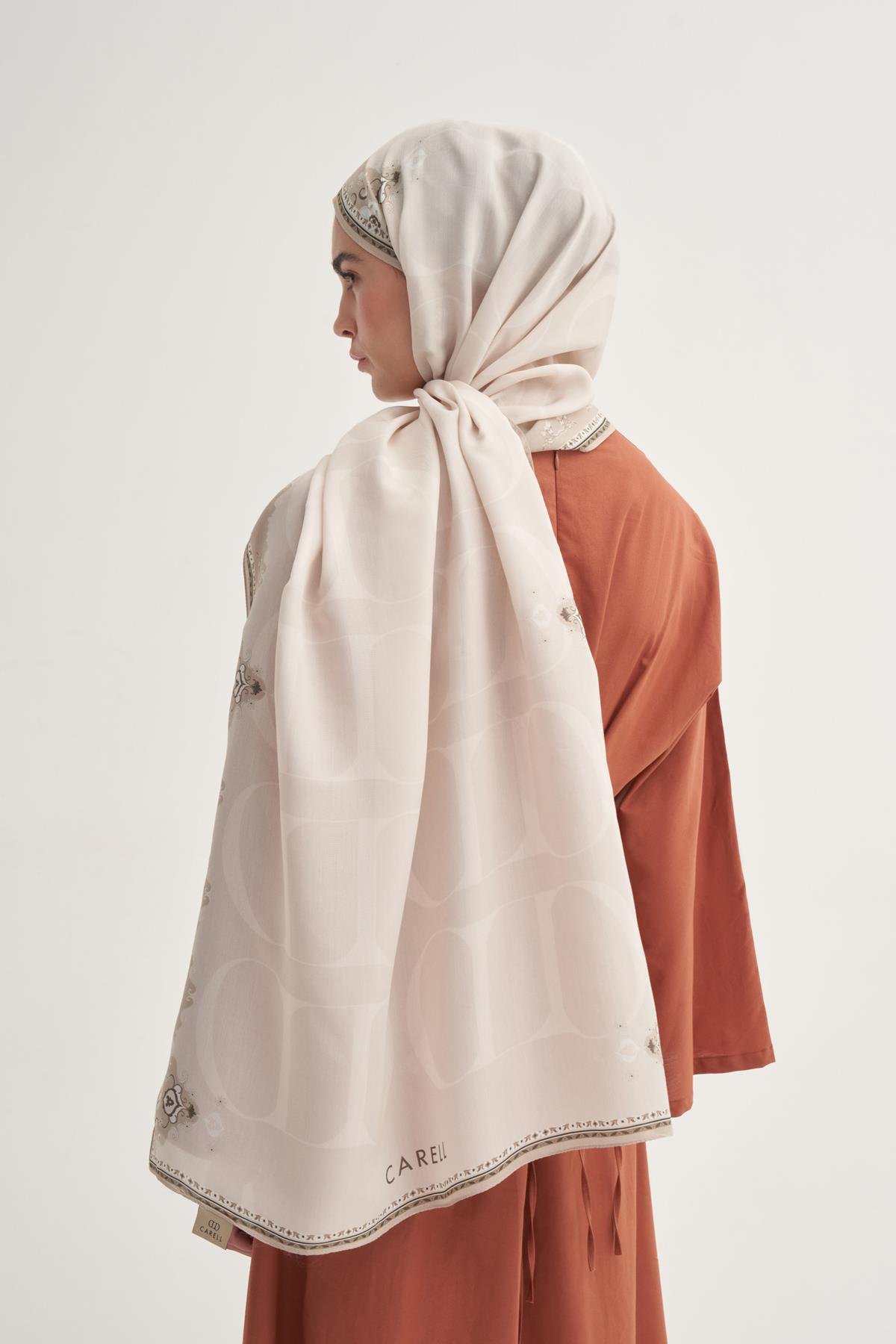 Luxe Çiçekli Monogram Floş Şal Bej