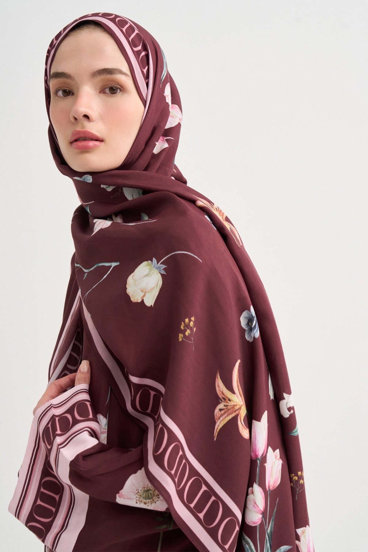 Dream Çiçekli Monogram Floş Şal Bordo