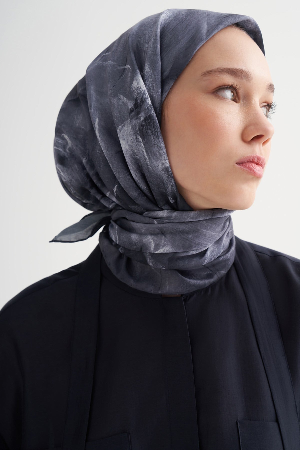 Bloomia Soft Eşarp Gri