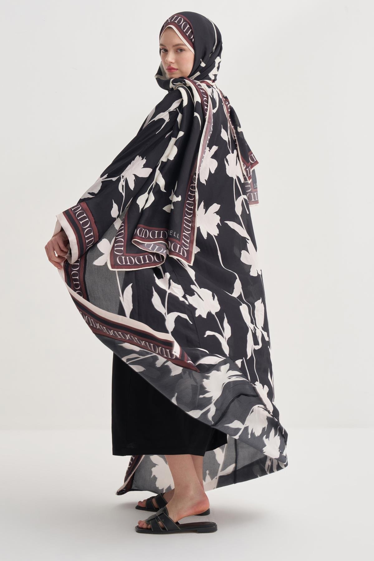 Azelina Siyah Floş Abaya