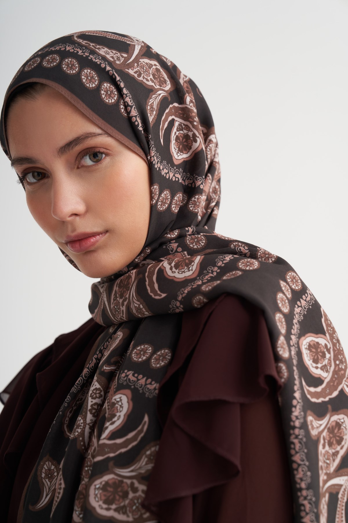 Moon Monogram Floş Şal Kahve