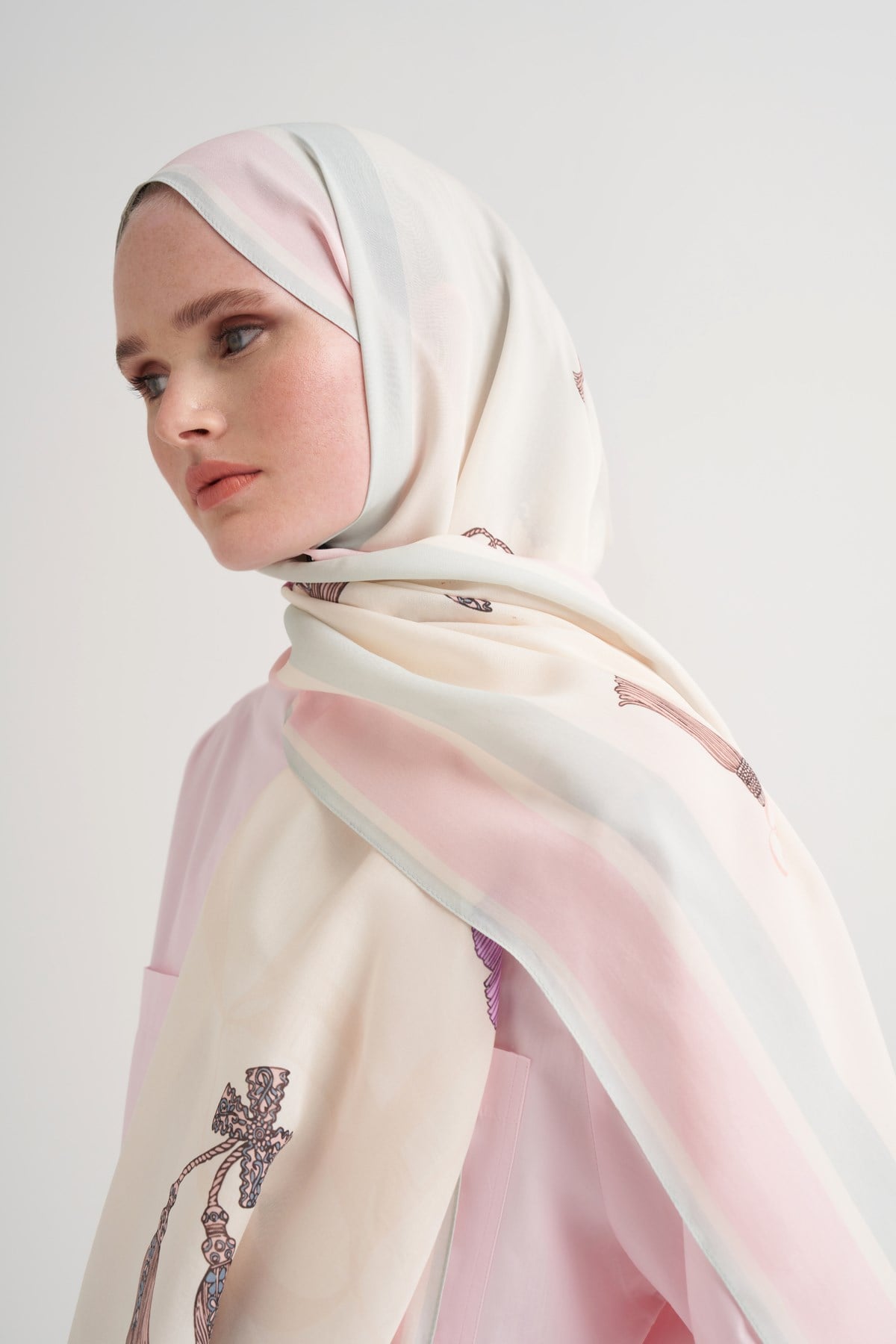 Tassel Floş Şal Ekru