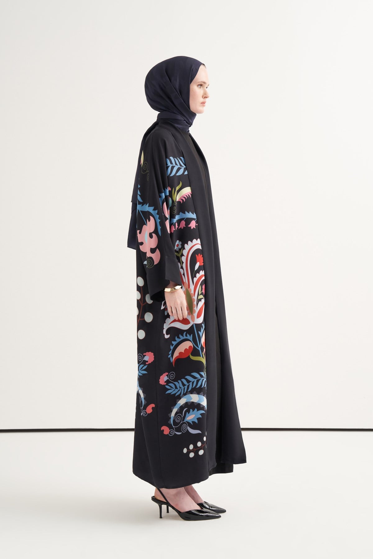 Serina Floş Abaya Siyah