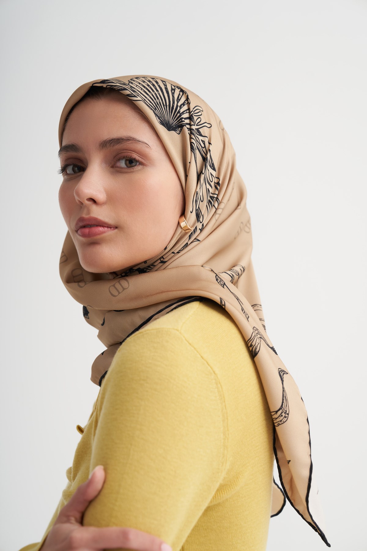 Marina Gold Twill Eşarp