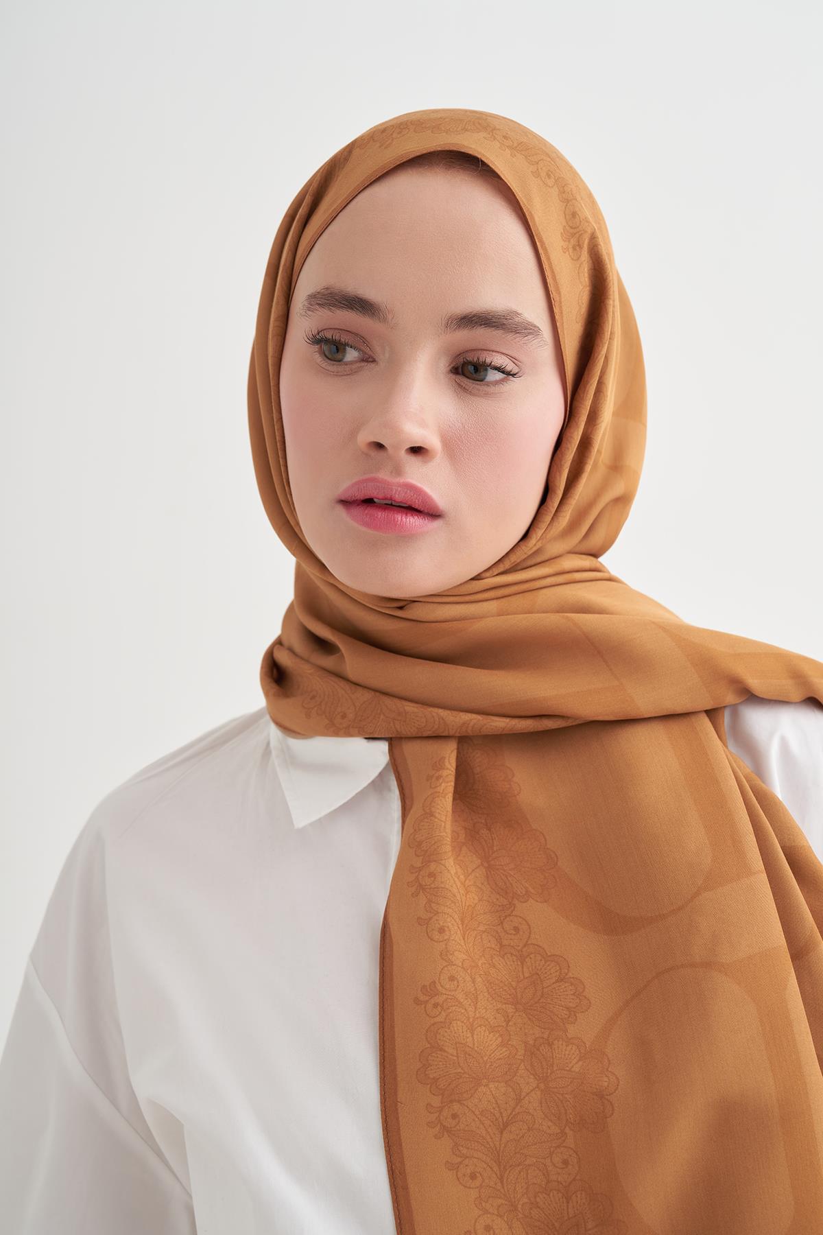 Floral Monogram Floş Şal Hardal