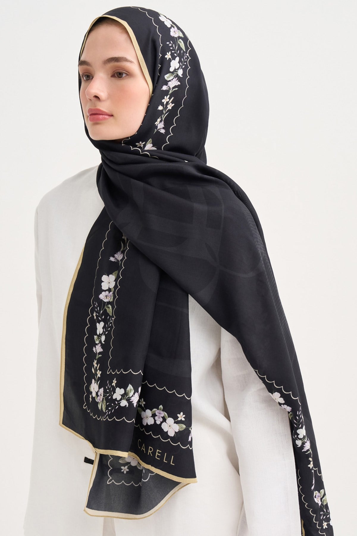 Serin Floş Şal Siyah