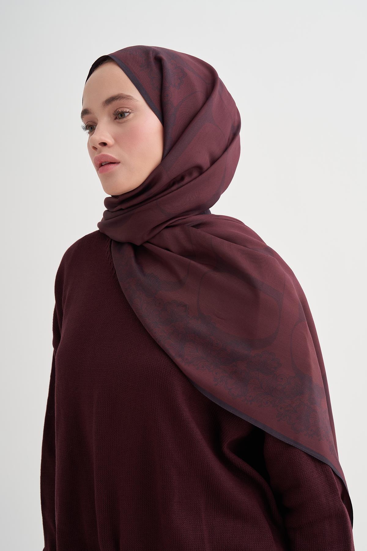 Floral Monogram Floş Şal Mürdüm